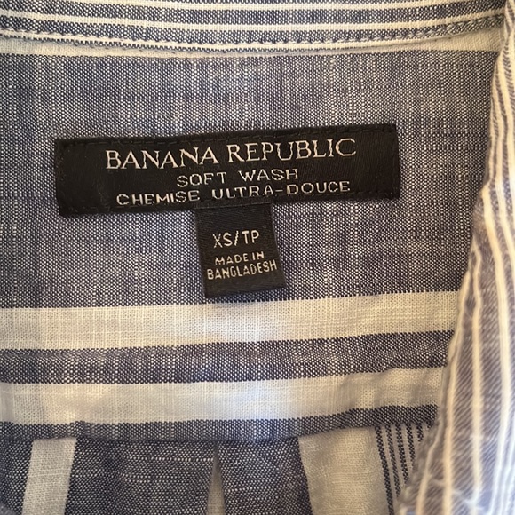 Banana Republic Soft Wash Blue and White Striped Button-Up Shirt XS - Picture 7 of 11